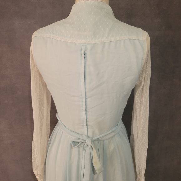 Gunne Sax vintage dress - Picture 5 of 14